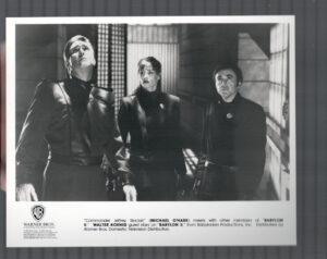Babylon 5-Still-1993-8x10-Michael O'Hare, Walter Koenig, TV Series-VF