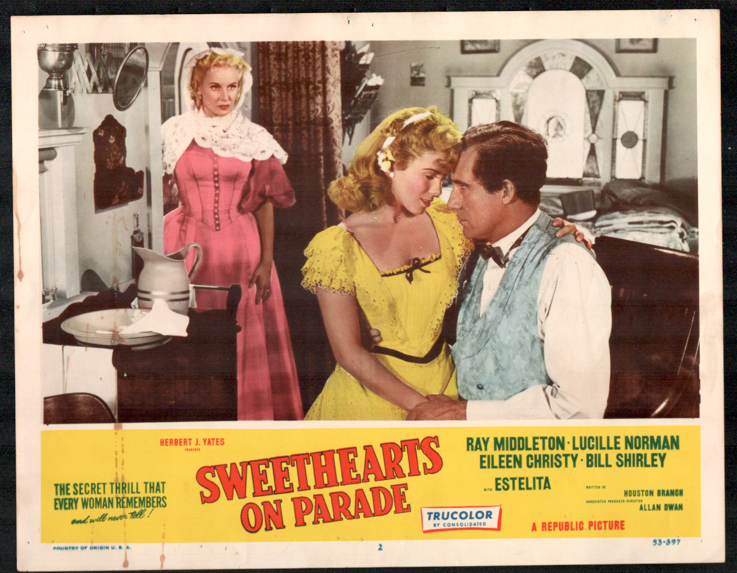 Sweethearts On Parade